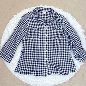 St. John’s Bay Long Sleeve Black and White Buffalo plaid Shirt